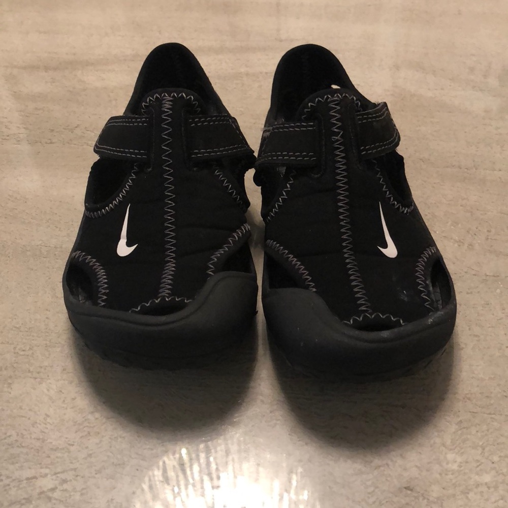 Nike watershoes